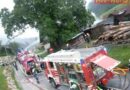 Stmk: Wirtschaftgebäudebrand in Bad Aussee -> Feuerwehrmann verletzt
