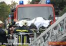 Nö: 16-Jähriger mit Nagel im Knie auf Dach – Rettung über DLK