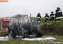 Nö: Traktor in Vollbrand inmitten der Weingärten