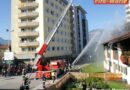 Tirol: Herbstübung FF Wörgl -> Bauernhaus mitten im Stadtgebiet in Vollbrand