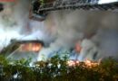 D: Über 100 Fw-Leute bekämpften Reetdachbrand in Eutin