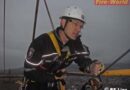 Oö: Höhenretter der BF Linz auf 80m Kran beim Landhaus