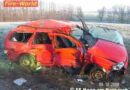 Oö: Zwei Frauen nach Unfall mit Lkw im Wrack eingeklemmt