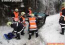 Nö: Lenkerin mit Auto seitlich liegend zum Stillstand gekommen (Gmünd)