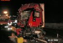 Oö: Lkw-Auffahrunfall nach Sekundenschlaf auf der A8 bei Haag/H.