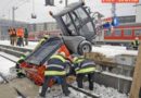 Bayern: Kehrmaschinenbergung vom Bahngleis in München