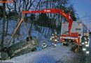 Oö: Grabenlandung durch spiegelglatte Fahrbahn bei Schärding