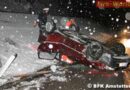 Nö: Mutter mit Kind mit Pkw bei Hollenstein mehrfach überschlagen