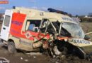 Nö: Verkehrsunfall mit Todesfolge bei Einsatzfahrt des Notarztwagens