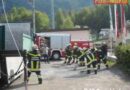 Oö: Öleinsatz nach geplatztem Hydraulikschlauch in Traunkirchen