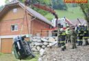 Oö: Personenrettung aus seitlich abgestürztem Pkw in Micheldorf