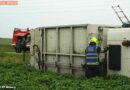 Oö: Umgestürzter Lkw mit eingeschlossener Person in Axberg