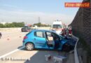 Nö: PKW prallt auf Autobahn gegen die Leitschiene