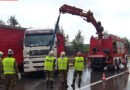 Stmk: Dieseltank bei Unfall Beschädigt – Feuerwehr bannt Umweltgefahr