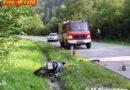 Stmk: Motorradfahrer fährt auf abbiegenden Pkw auf