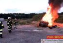 Nö: Verkehrsunfall mit Menschenrettung und Fahrzeugbrand -> Übung