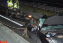 Tirol: Ladekran bei Innsbruck auf A 12 auf Pkw gestürzt