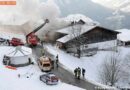 T: Pendelverkehr mit Tanklöschfahrzeugen bei Bauernhofbrand