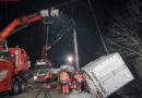 Oö: Lkw-Bergung in Gunskirchen