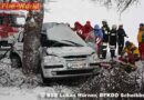 Nö: Schwerverletzte Lenkerin aus Fahrzeugwrack gerettet