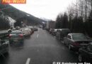 Stmk: Fahrzeuglenkerin bei schweren Unfall nur leicht verletzt