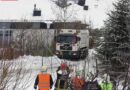 Bgld: Müllsammelfahrzeug rutscht in den Straßengraben