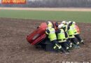 Nö: Fahrzeug kommt nach Unfall auf der LH156 am Dach zum liegen