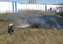 Nö: Flurbrand neben Spielplatz rasch gelöscht