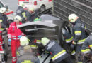 Tirol: Pkw-Lenker auf A12 bei Schwaz gegen Lärmschutzwand gekracht