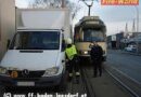Nö: Klein-Lkw blockiert die Badener Bahn