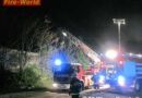 Nö: Dach bei Brand in Firma geöffnet