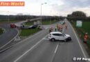 Oö: Zwei Pkw verunfallen auf der B3 bei Perg