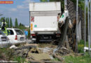 Nö: Eingeklemmte Person nach spektakulärem Unfall in Vösendorf befreit