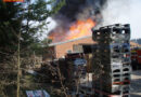 D: Großbrand in Wildeshausen -> Lagerhalle bei Brand vollständig zerstört