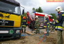 Oö: Unterstützung der FF Schärding bei Lkw-Bergung in Taufkirchen