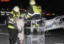D: Drei Personen und ein Hund mittels Drehleiter bei Brand gerettet