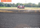 Nö: Brennender Mähdrescher setzt Stroh und Feld in Brand