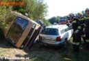Nö: Pkw mit Autoanhänger auf der A2 verunglückt