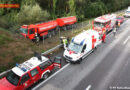 Nö: Mineralöltransporter kracht auf S5 gegen Brückenböschung
