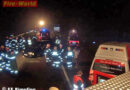 Oö: Verkehrsunfall mit eigeklemmter Person in Andorf