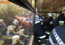 Nö: Übung: Horrorszenario Autobusunfall