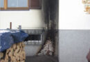 Tirol: Plastikschubkarre setzte in Wiesing Fassade in Brand