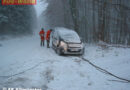 Oö: Mehrere Fahrzeuge auf Schneefahrbahn steckengeblieben