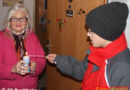 Oö: Fw-Jugend Puchheim verteilt 2010 das Friedenslicht