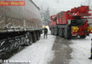 Oö: Lkw- Bergung in Ebensee