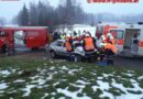 Nö: Pkw rammt Verkehrsinsel und überschlägt sich