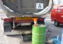 Oö: Mit kontaminiertern Aushub beladener Lkw verlor unbekannte Flüssigkeit