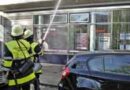 D: Leuchtreklame in Brand geraten