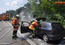 Deutschland: Feuerwehr löscht brennenden Pkw auf Autobahn