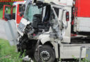 Nö: Schwerer Verkehrsunfall mit zwei Lkw in Grafenwörth
